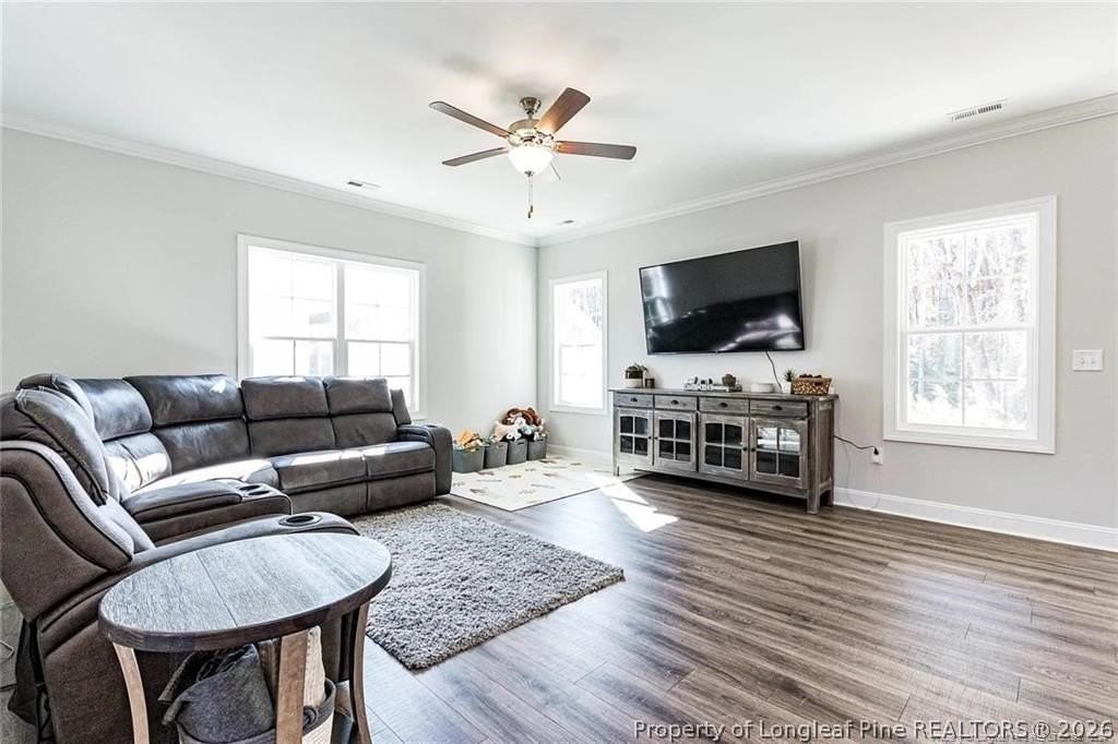 341 Manning Dr - Photo 3 of 10