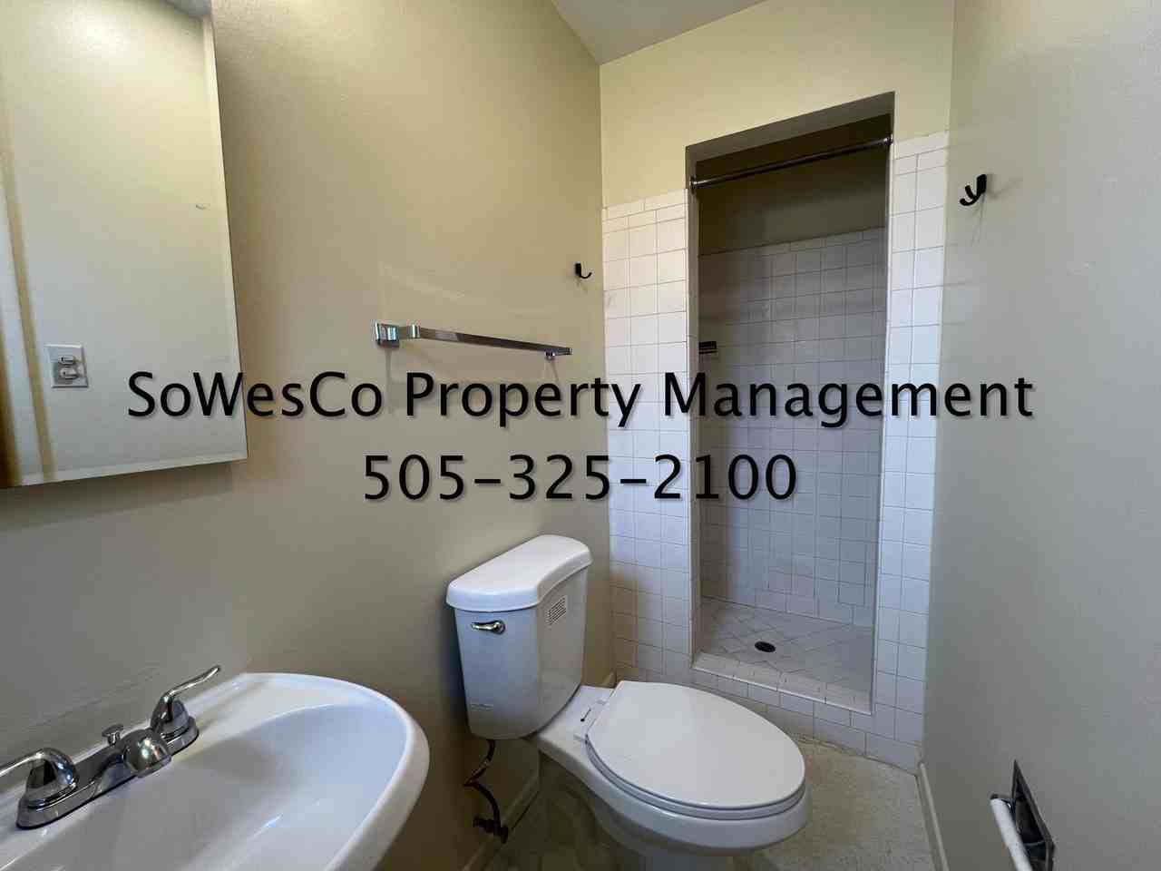 1507 Zuni Dr - Photo 6 of 14