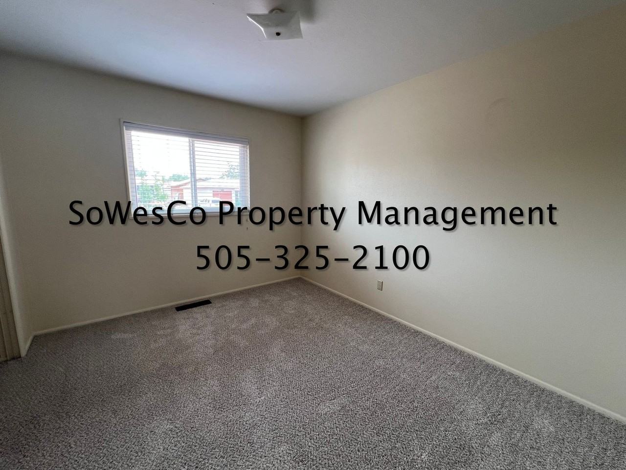 1507 Zuni Dr - Photo 7 of 14
