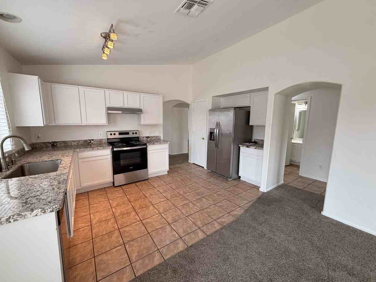11914 W Corrine Dr - Photo 5 of 19