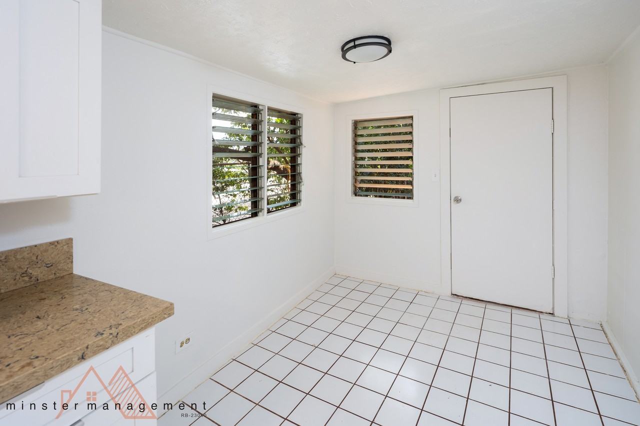 1322 Olino St #C - Photo 6 of 13