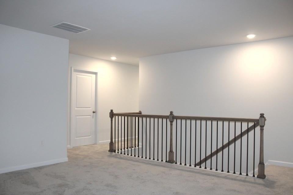 731 Point Place Dr - Photo 7 of 17