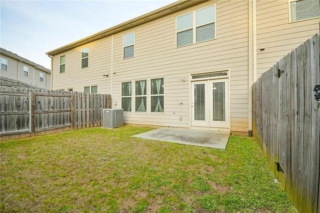 3934 Princeton Lakes Pass Sw - Photo 4 of 35