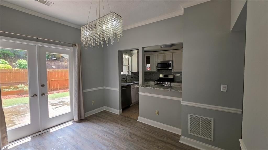 1003 Wedgewood Way - Photo 7 of 20