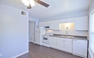featured image of 400 W Union St