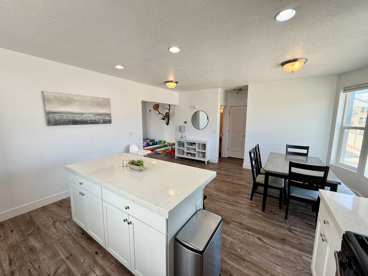 1780 W Torlundy Dr - Photo 7 of 15