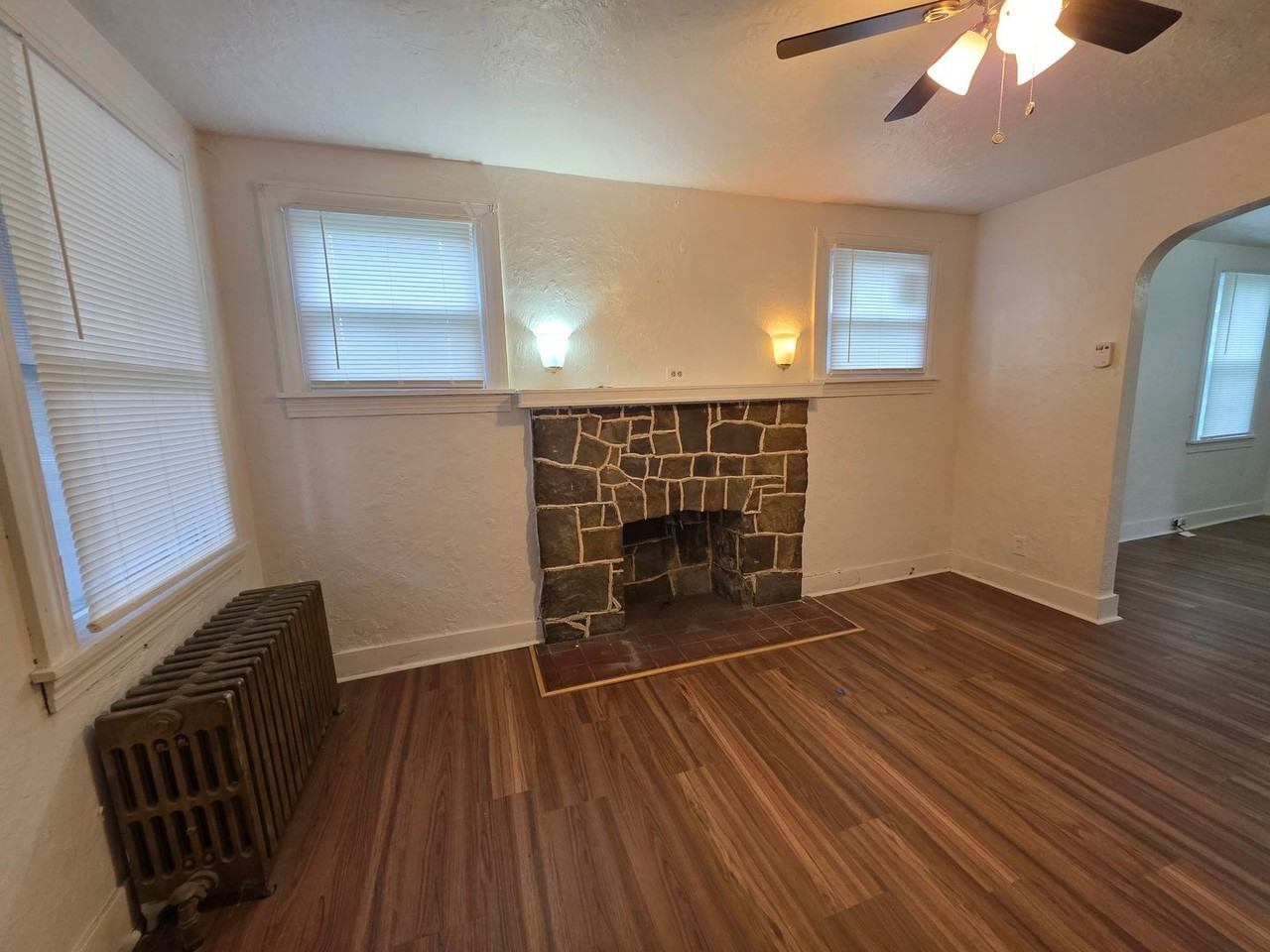 703 Waddell Ave - Photo 5 of 13