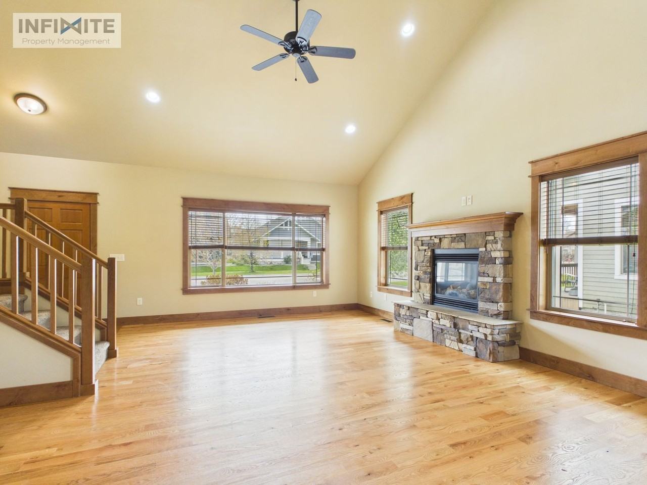2363 Ferguson Ave - Photo 4 of 26