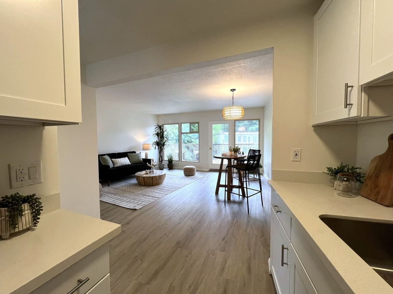 Crescent Apartments - Photo 2 of 42