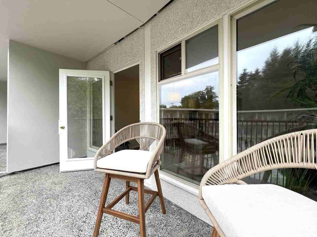 Crescent Apartments - Photo 7 of 42