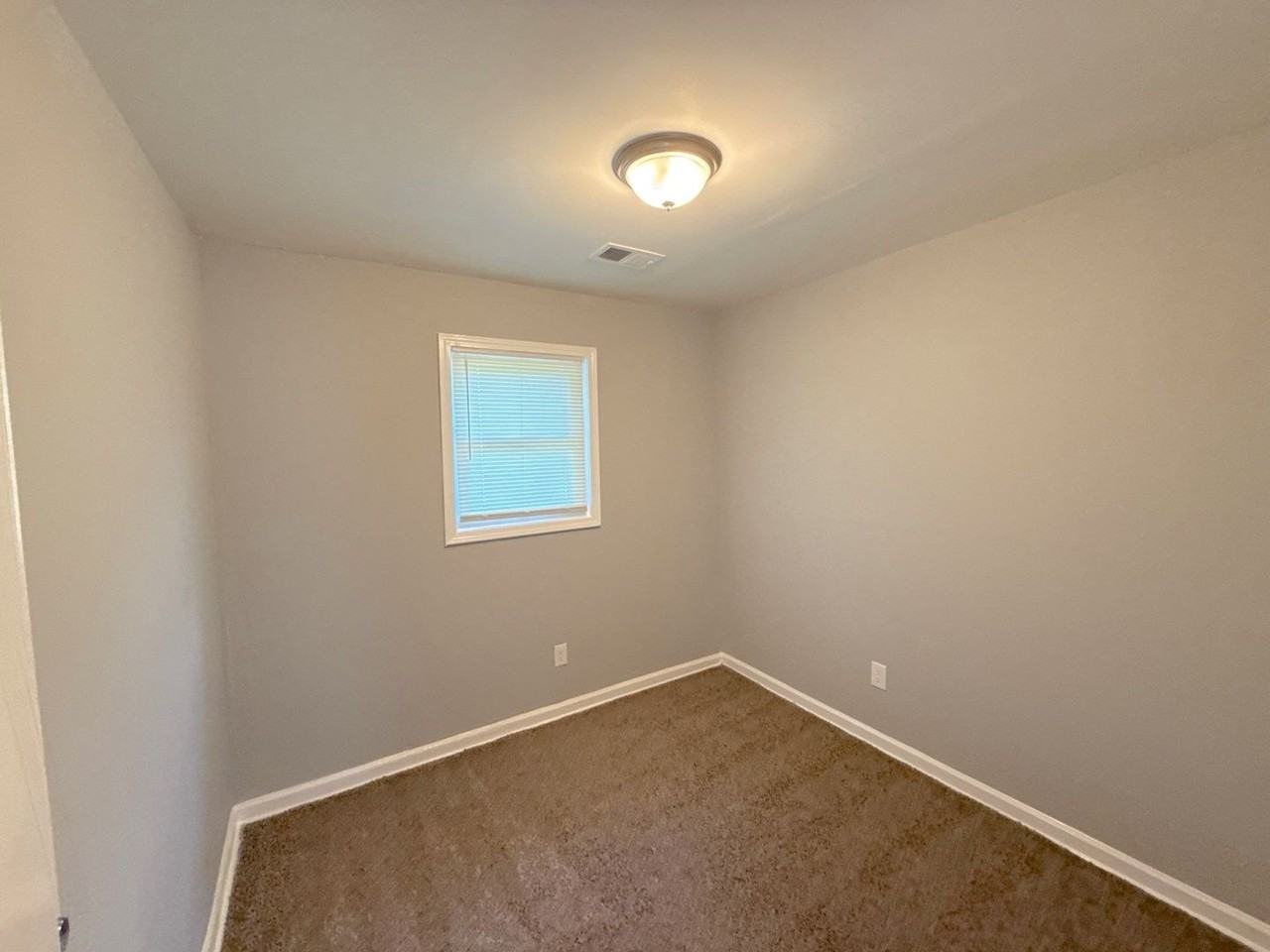 4360 Bluebell St - Photo 3 of 5