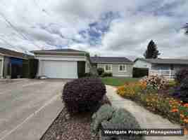 featured image of 1729 Kearny St