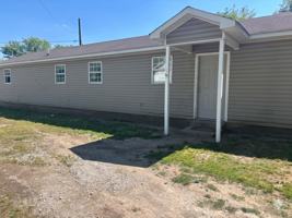 featured image of 392 E Main St