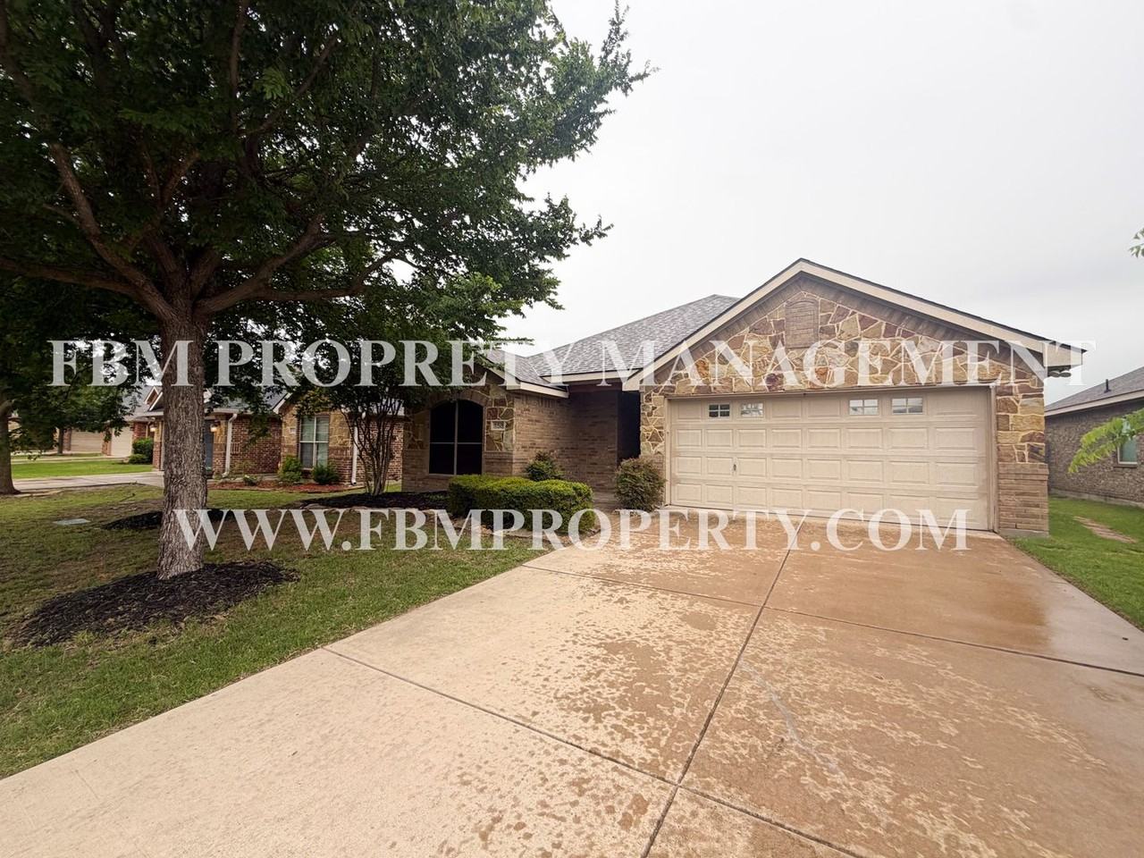 158 Horseshoe Bnd - Photo 2 of 27