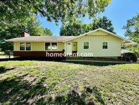 5933 Sterling Ave - Photo 1 of 1