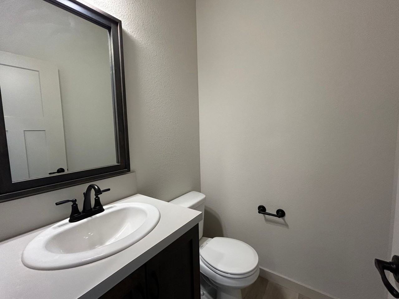 1088 Blue Bell Rd - Photo 7 of 16