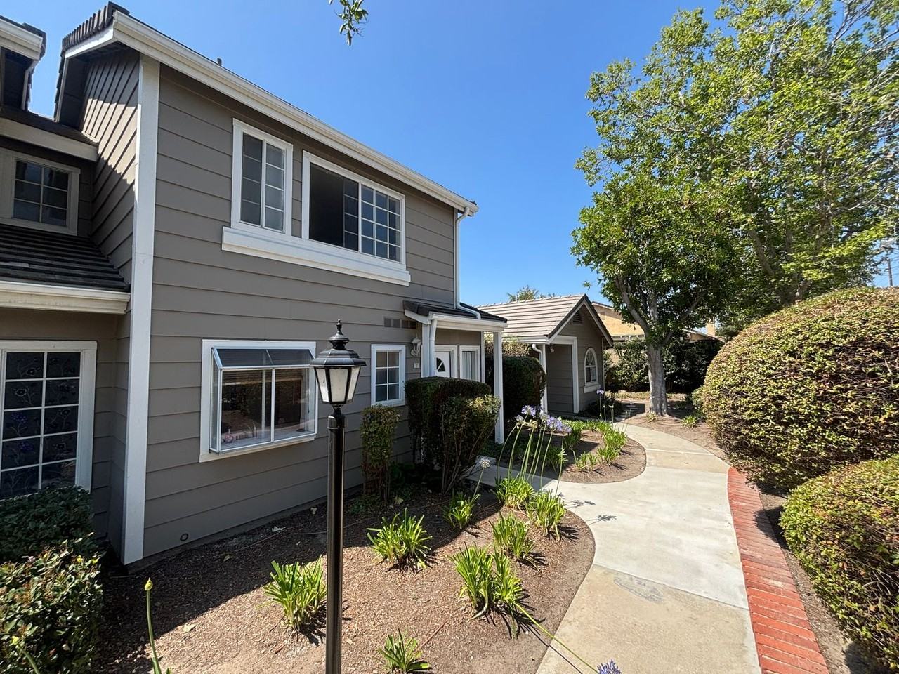3902 Cochran St #2