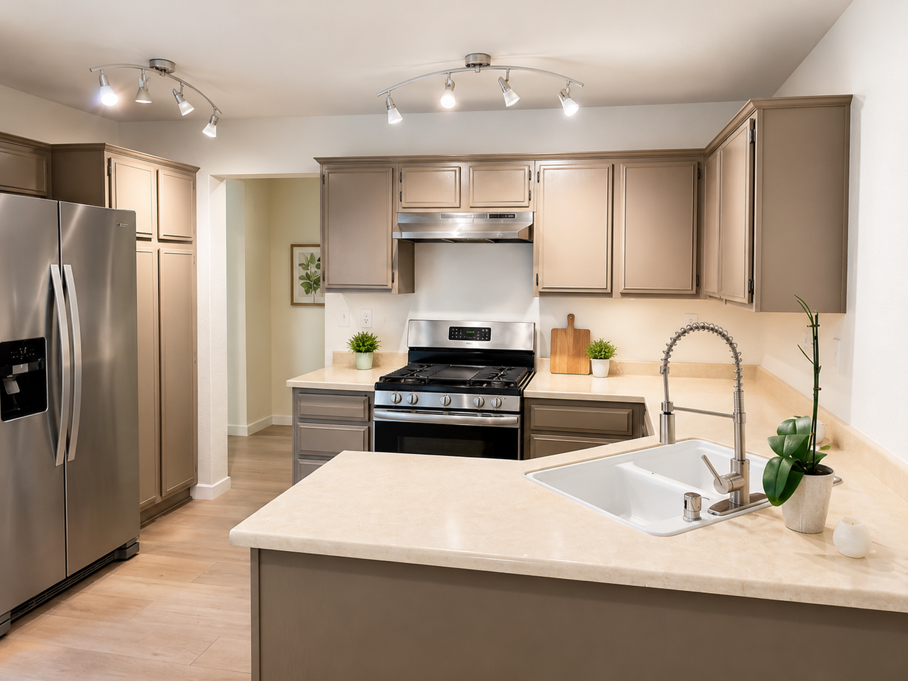 228 Touchstone Pl - Photo 2 of 14