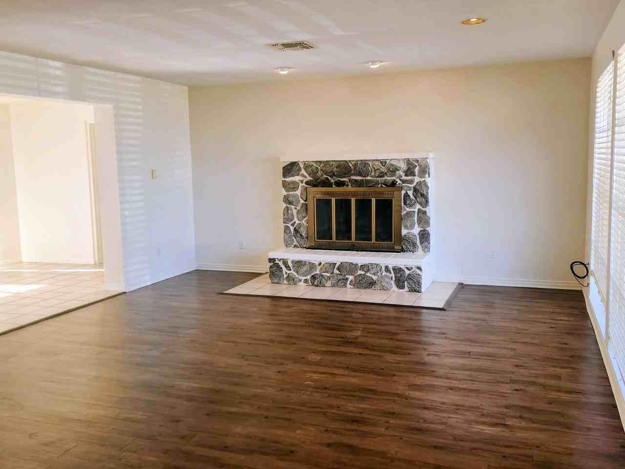 3676 Yucca Mesa Rd - Photo 4 of 15
