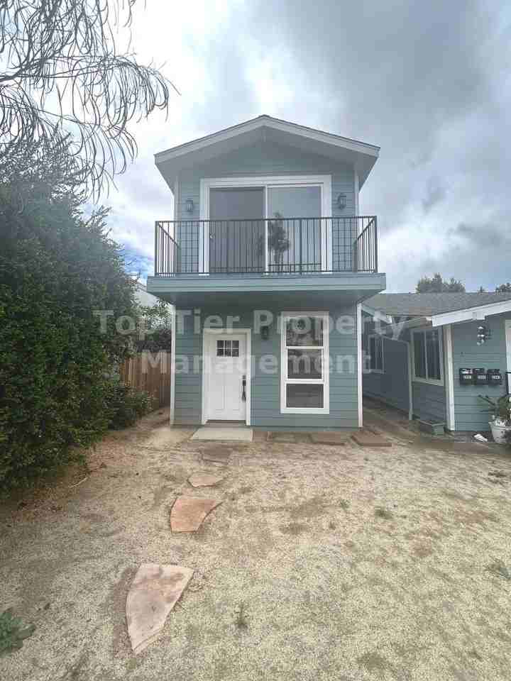 2945 Kalmia St #1