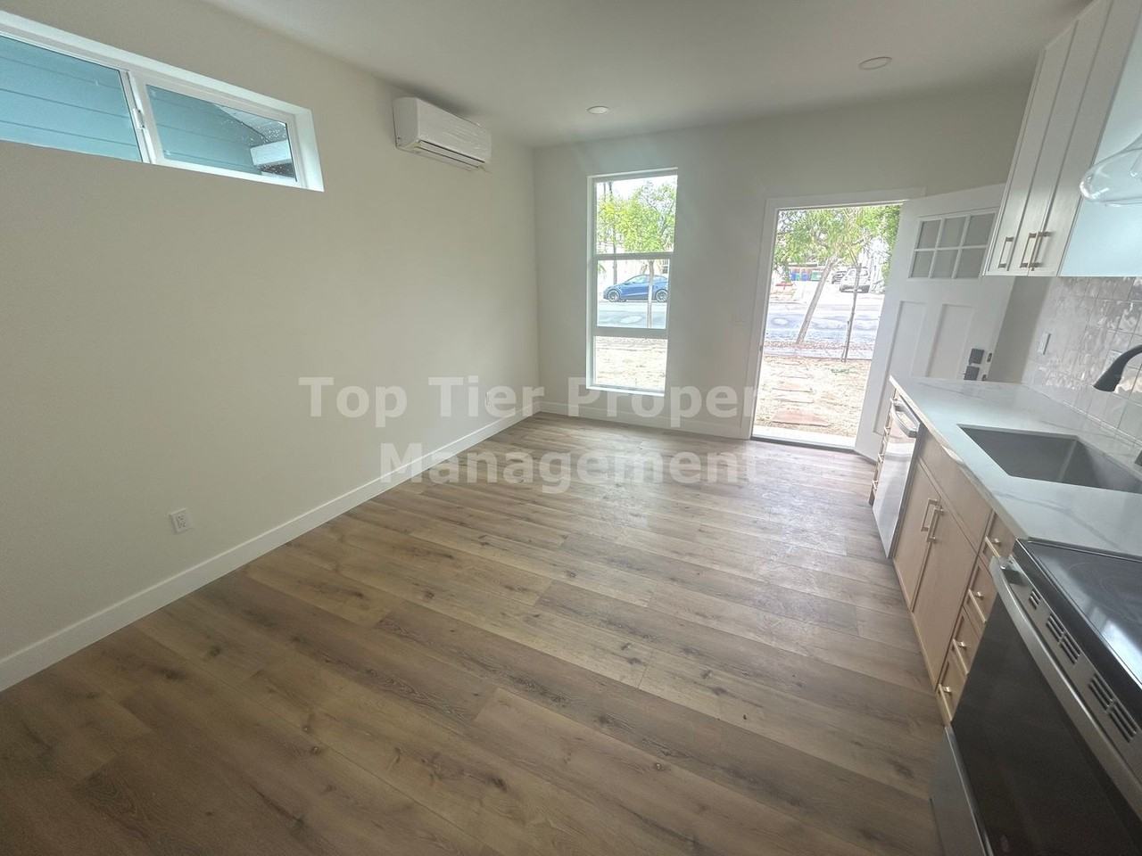 2945 Kalmia St #1 - Photo 4 of 9