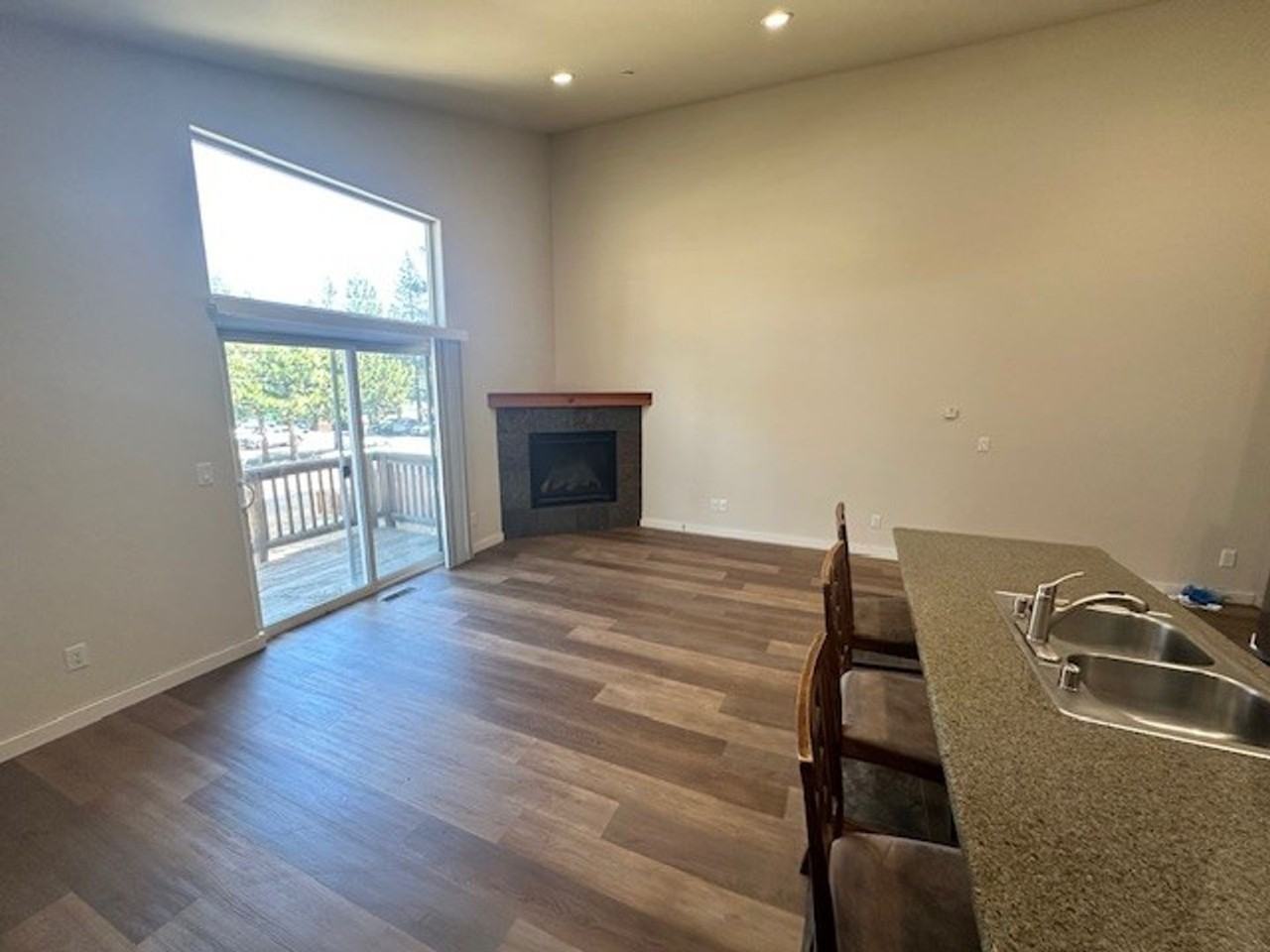 3361 Treehaven Dr - Photo 3 of 12
