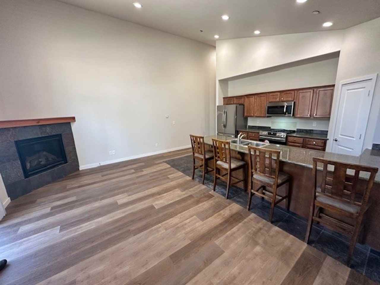 3361 Treehaven Dr - Photo 5 of 12