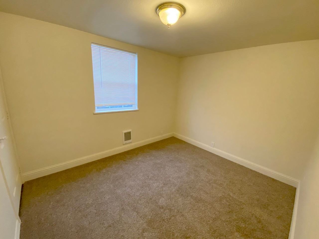 719 Avenue S #1 - Photo 4 of 5