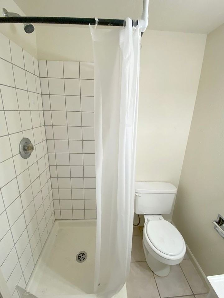719 Avenue S #1 - Photo 5 of 5