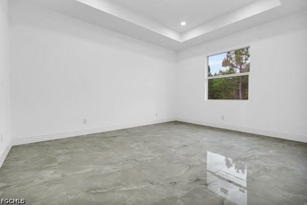 3005 52nd St W - Photo 3 of 37