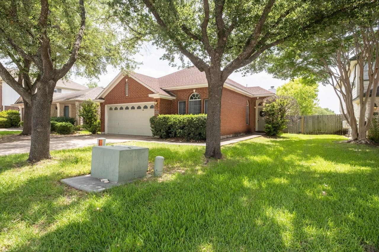 3413 Ruby Red Dr - Photo 3 of 24