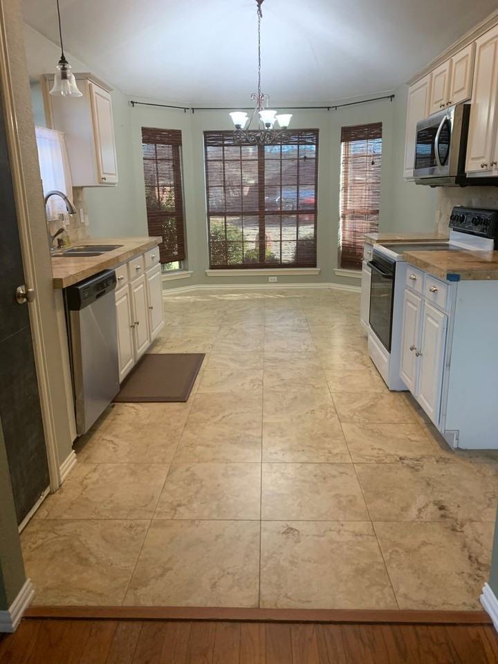 2705 Jennie Wells Dr - Photo 4 of 15