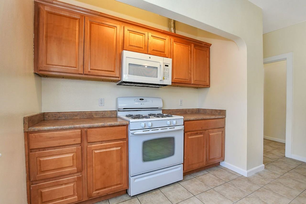 1623 Berrellesa St - Photo 3 of 15
