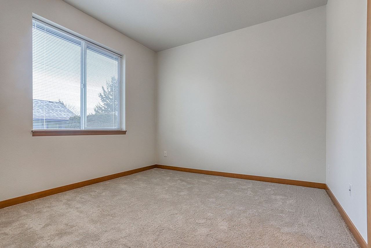 3381 Lewis Ln - Photo 7 of 16
