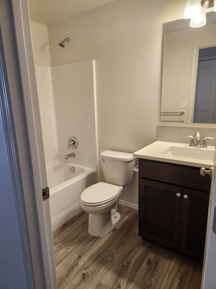 11383 Queensland Dr - Photo 7 of 15
