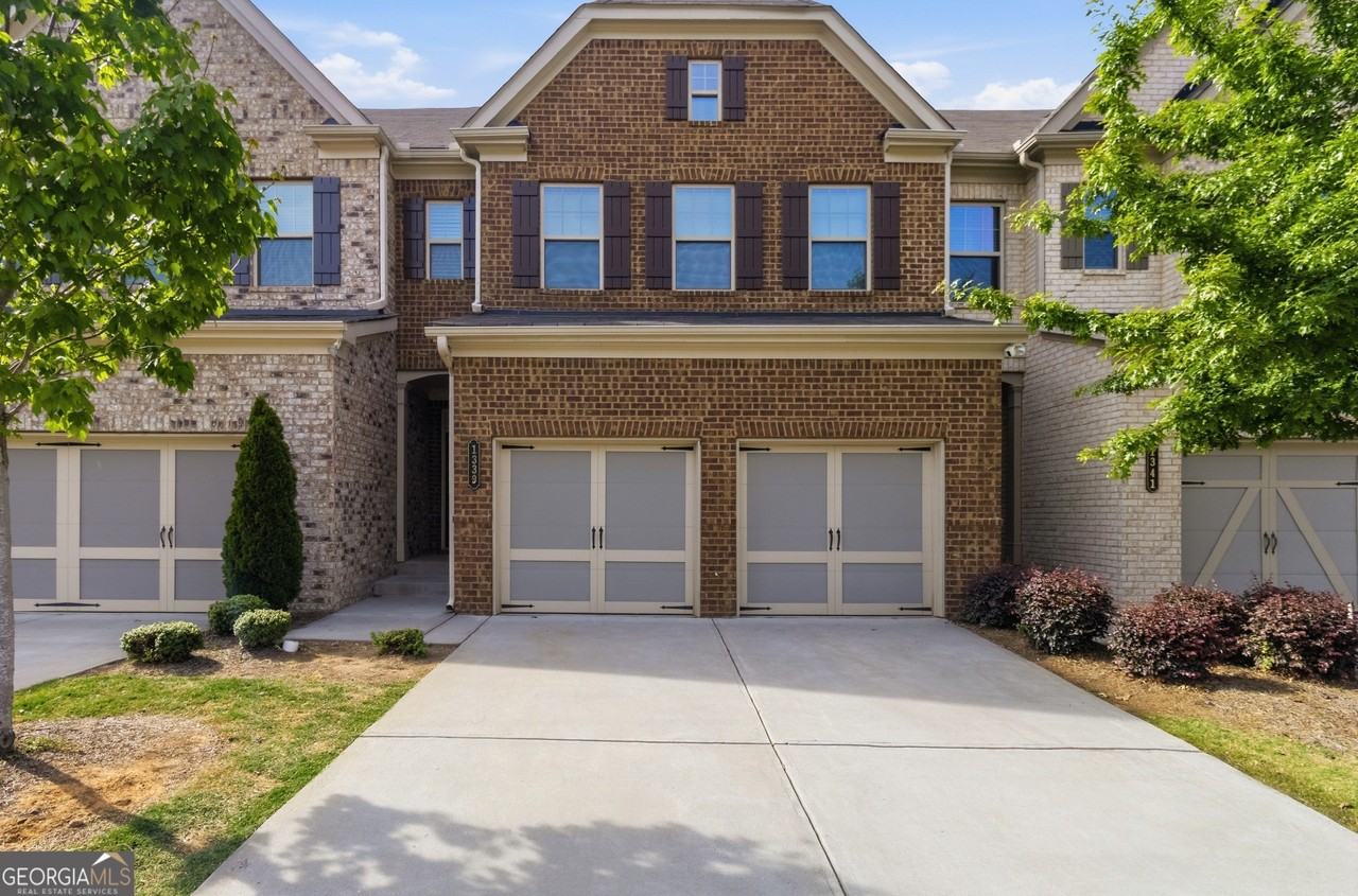 1339 Endicott Ct