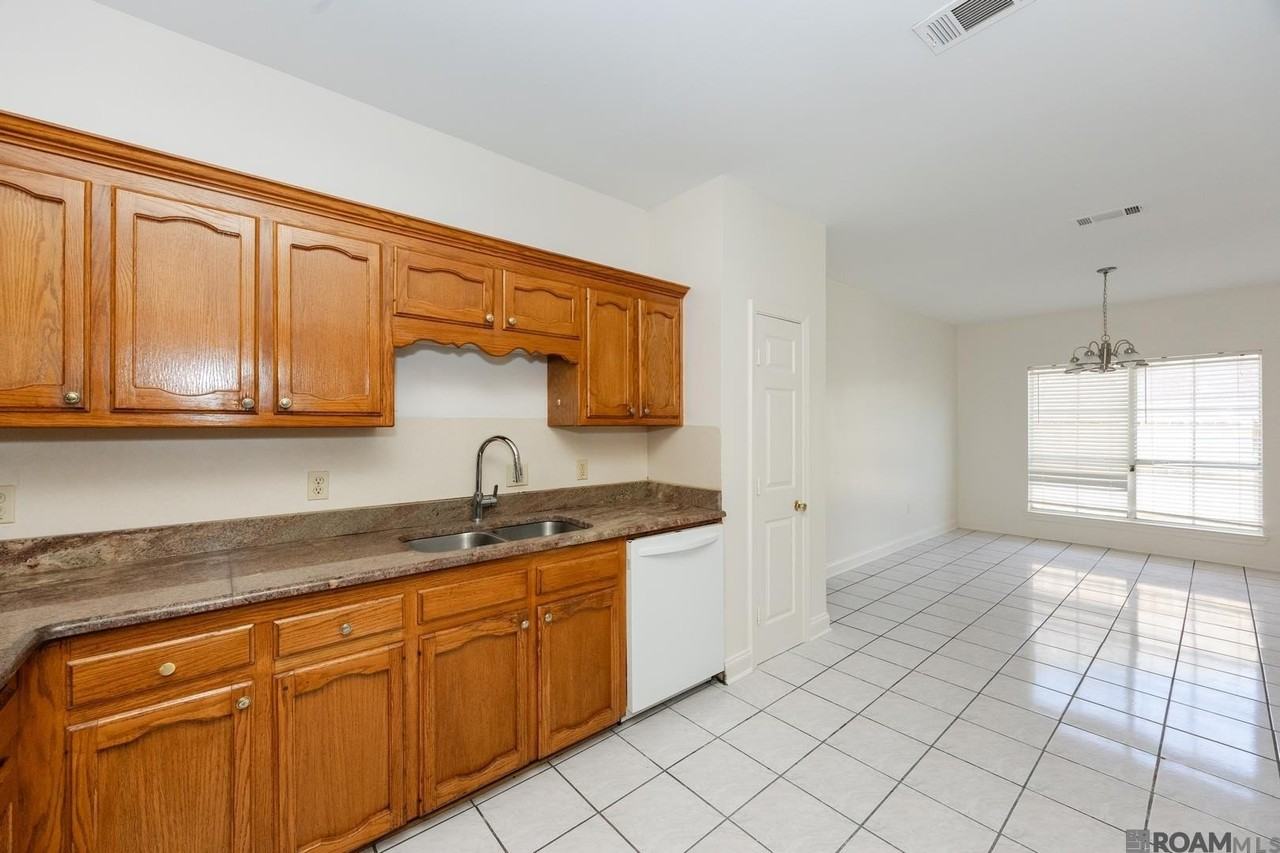 9540 Lindale Ave #A - Photo 7 of 24