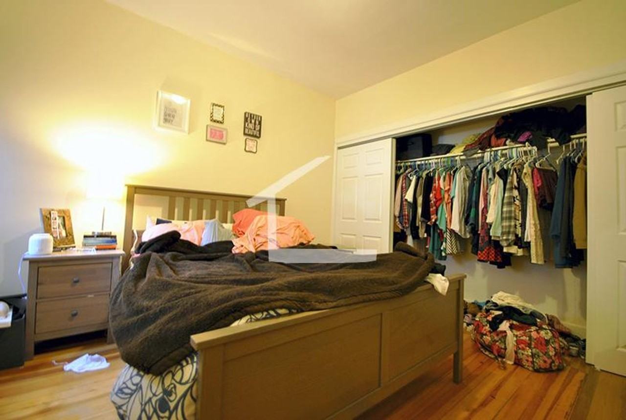 1938 Beacon St - Photo 5 of 7