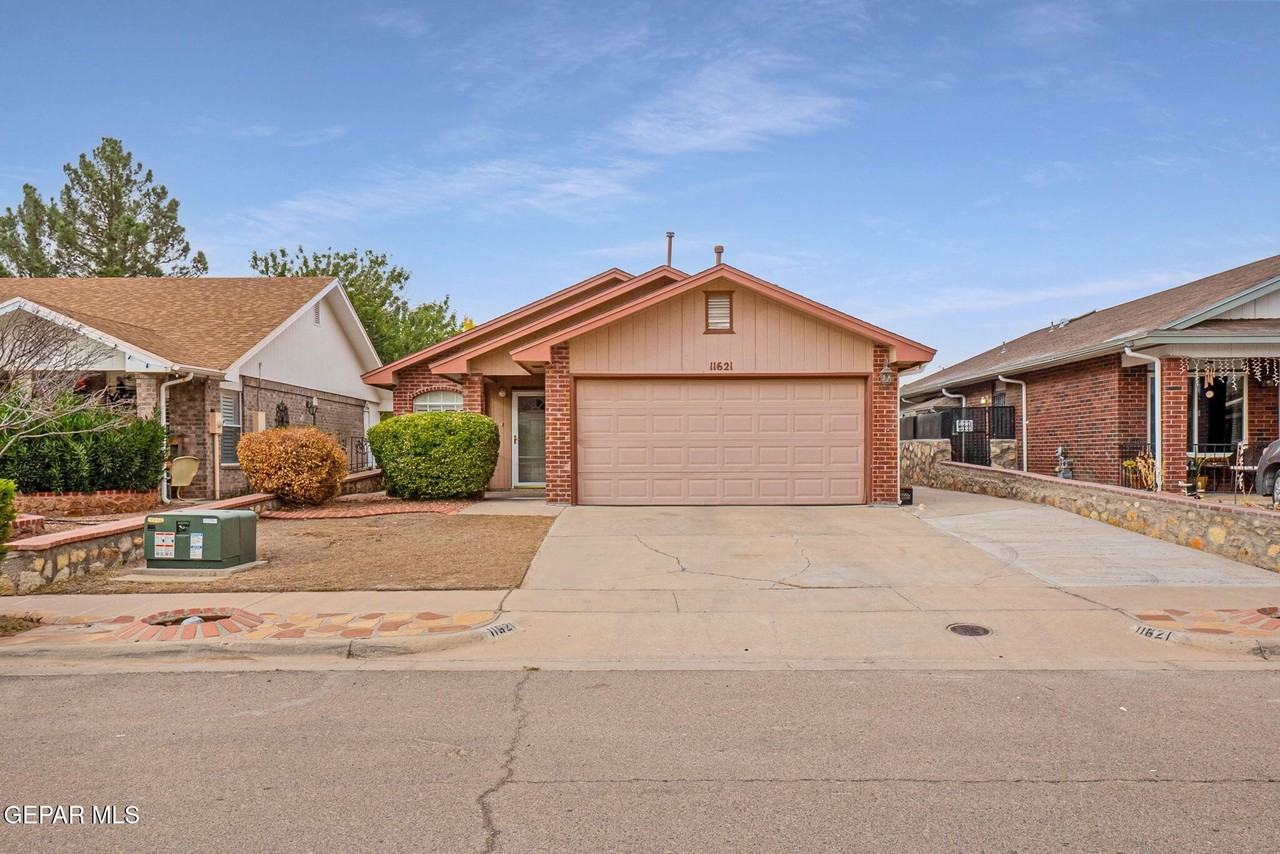 11621 Maquitico Ct - Photo 2 of 19