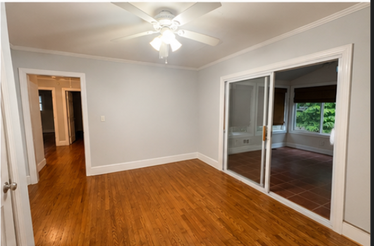 406 Pine Knoll Dr - Photo 4 of 11