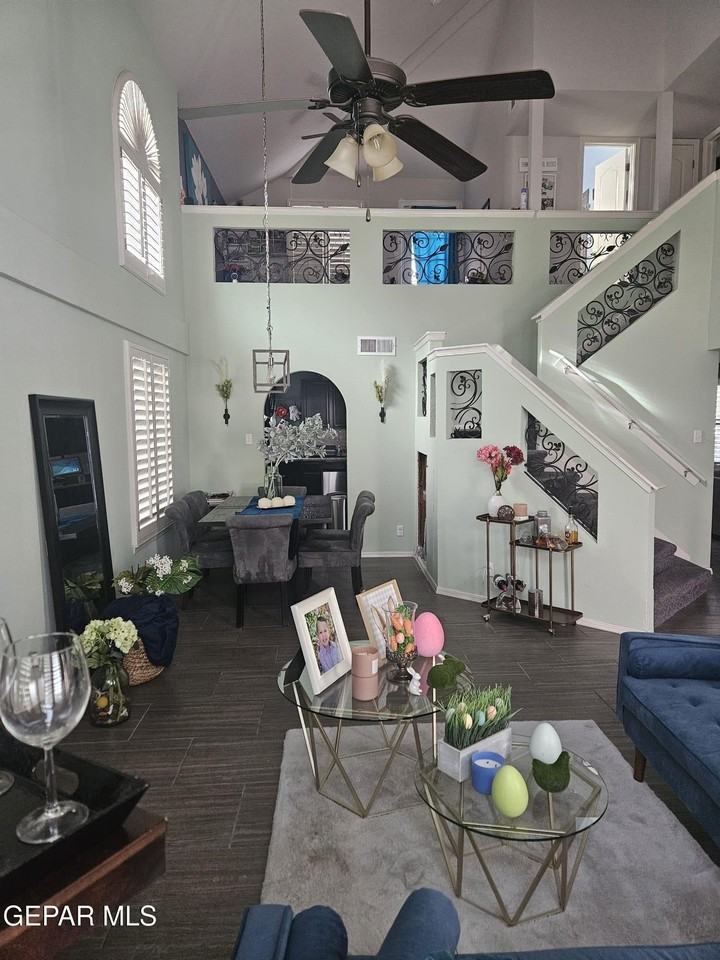 12661 Paseo Rosannie Ave - Photo 4 of 20
