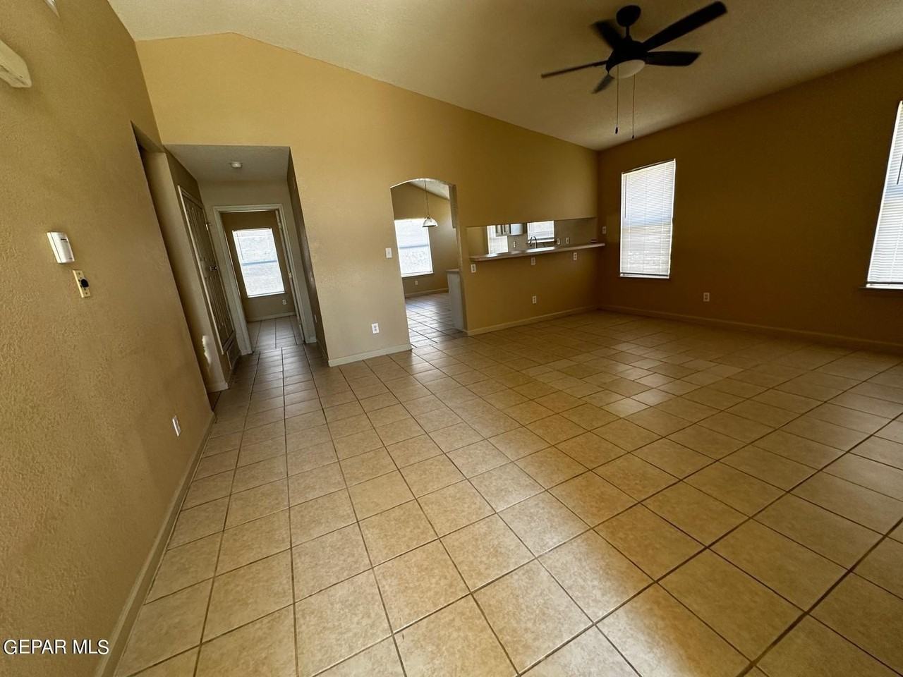 3683 Prairie Rose St - Photo 2 of 10