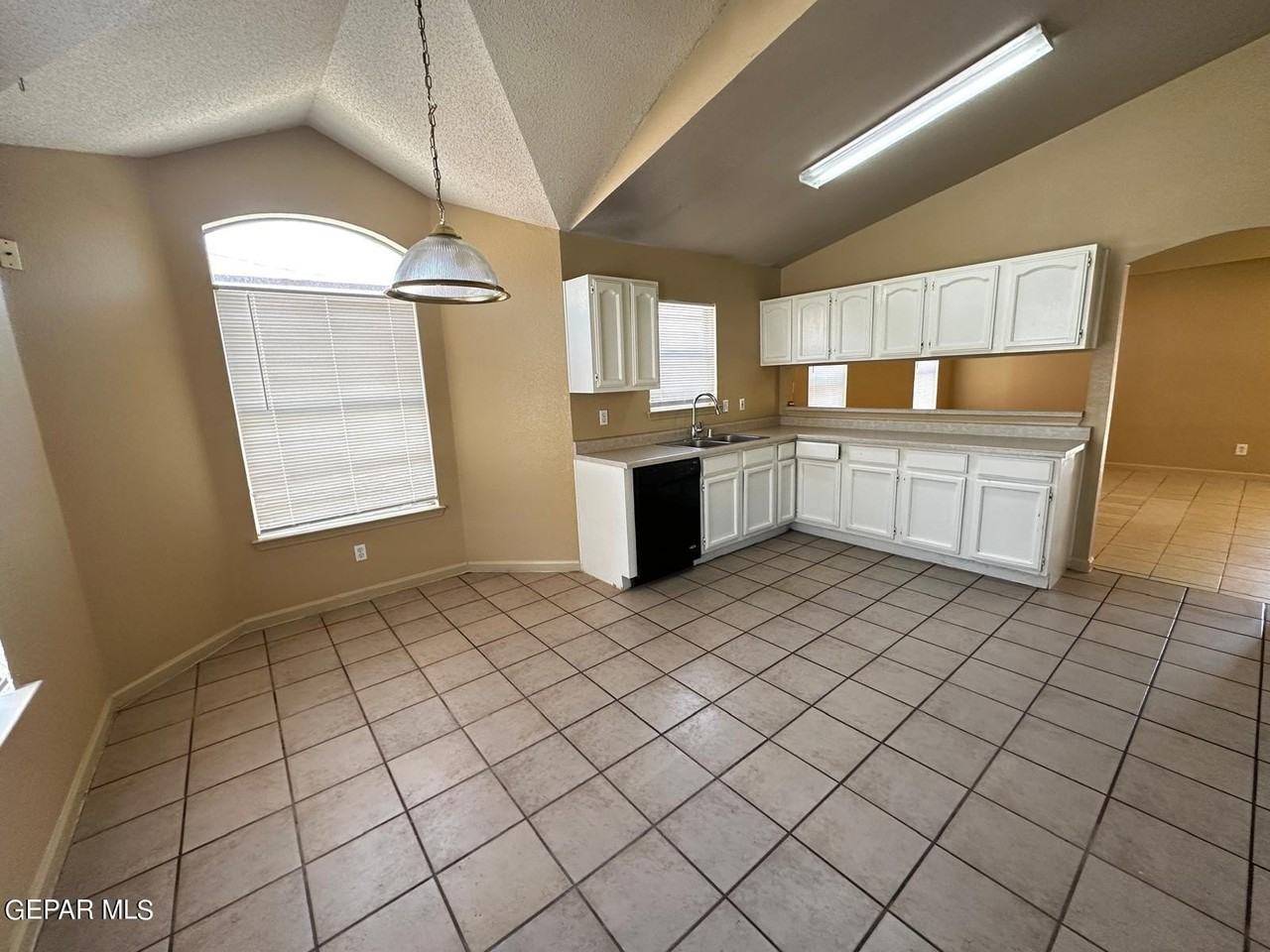 3683 Prairie Rose St - Photo 7 of 10