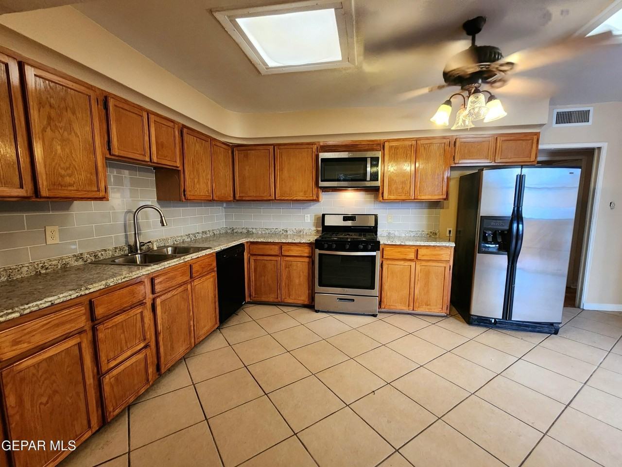 3431 Aurora Ave #1 - Photo 3 of 16
