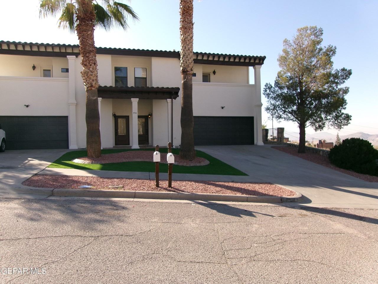 294 Vaquero Ln #B