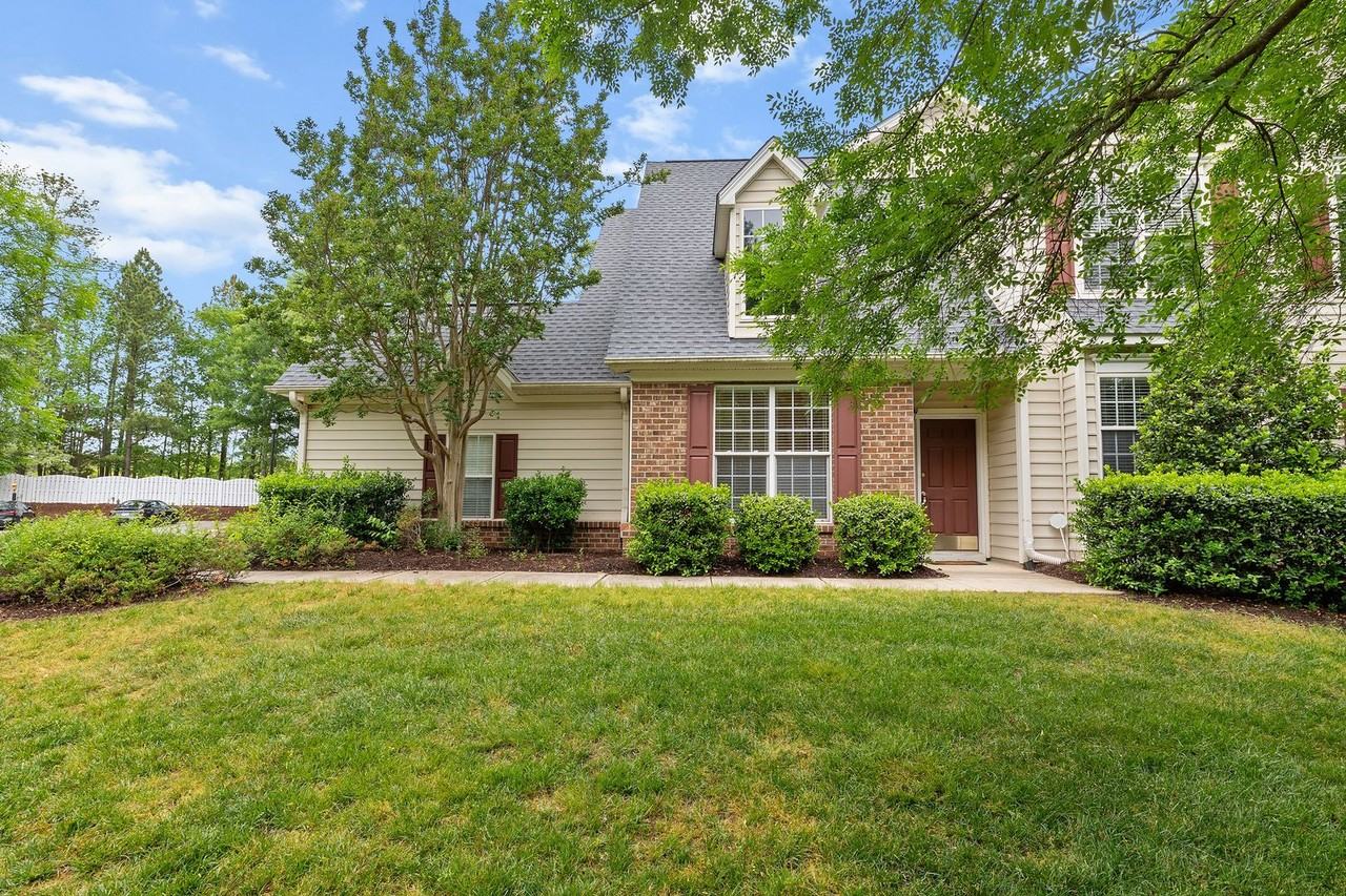 9409 Chasemill Ct - Photo 2 of 46