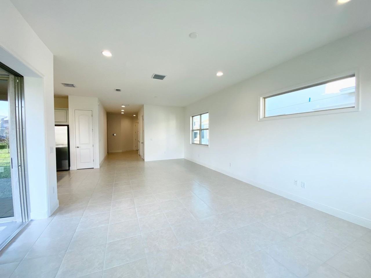 13270 Bromborough Dr - Photo 5 of 39