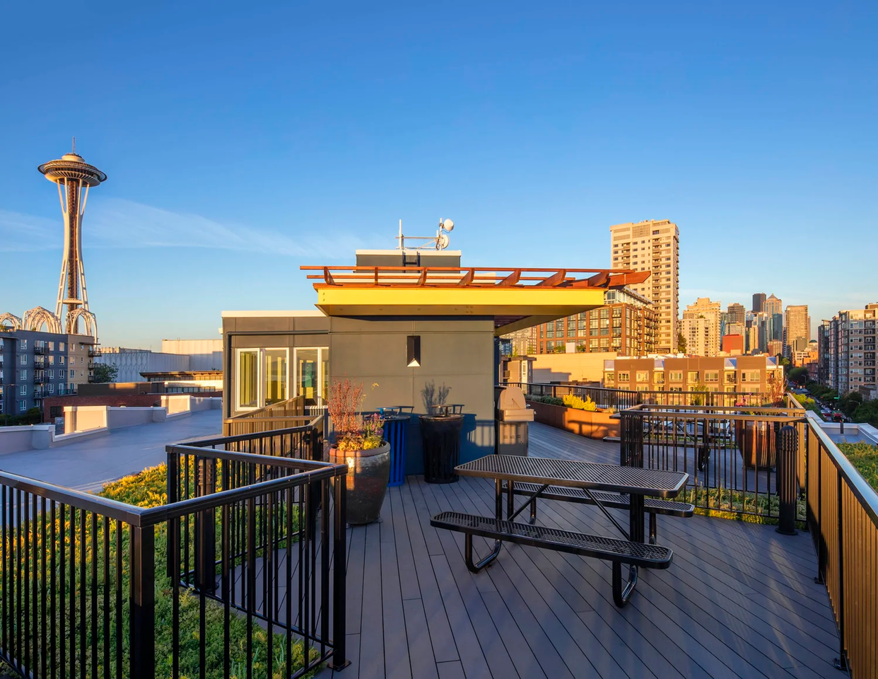 Minnie Flats | 101 Denny Way, Seattle, WA 98109 - Photo 5 of 50