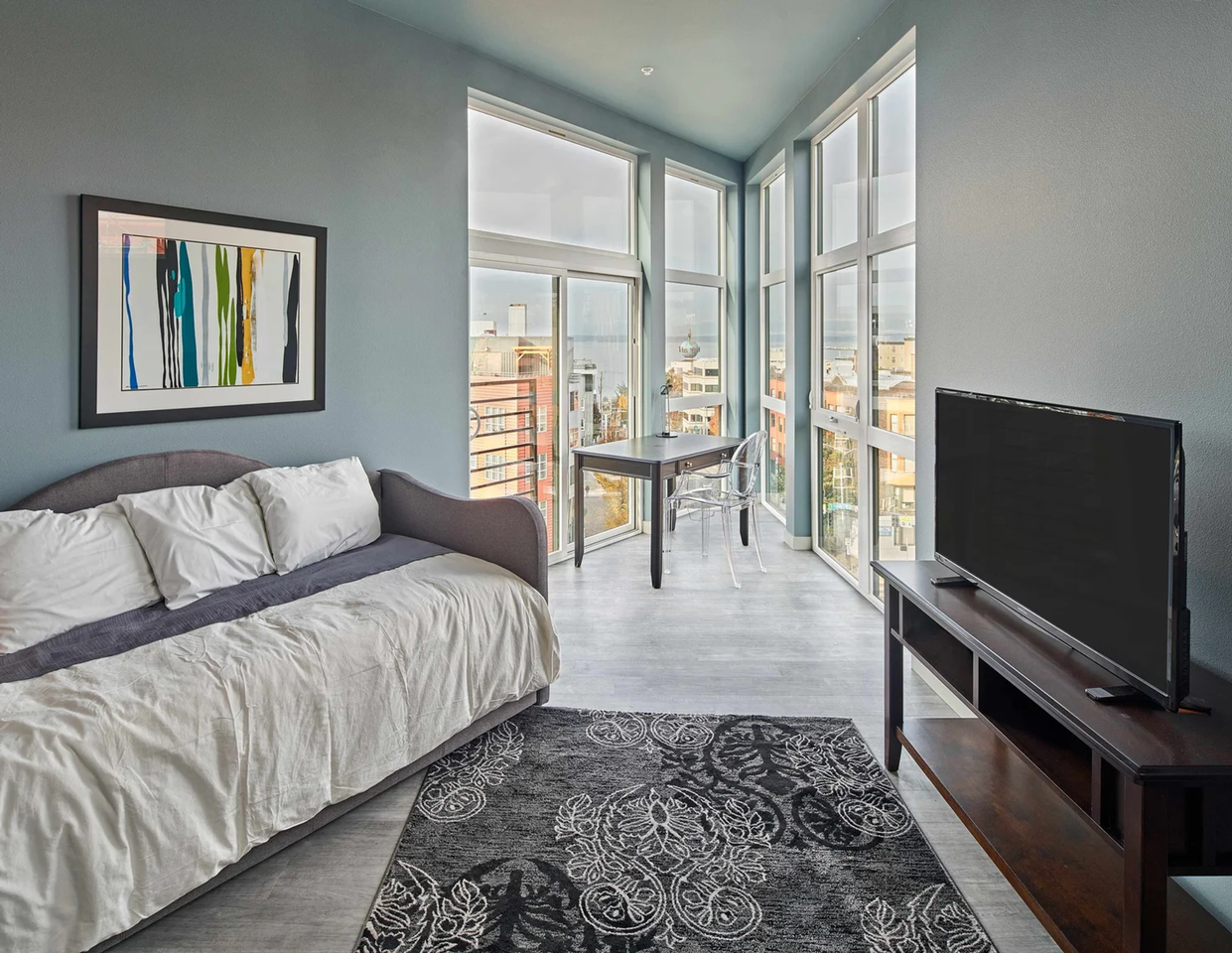 Minnie Flats | 101 Denny Way, Seattle, WA 98109 - Photo 6 of 50