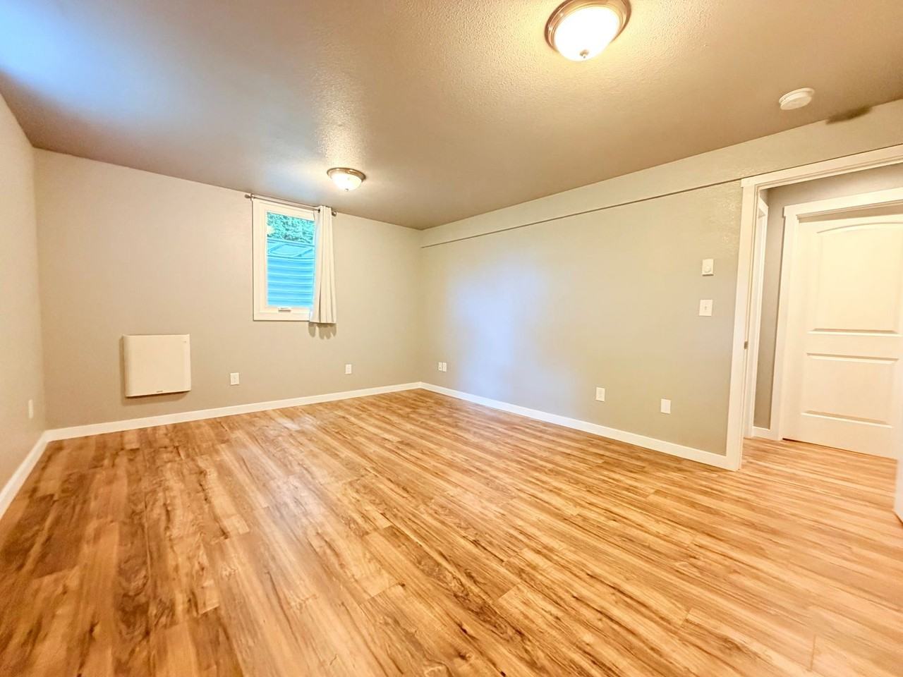 4203 Sunnyside Blvd - Photo 5 of 13